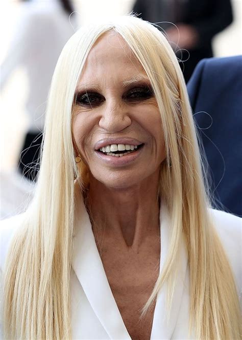 donatella versace astuccetto highliner|donatella versace blonde.